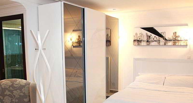 בומרדס Medina Hotel מראה חיצוני תמונה