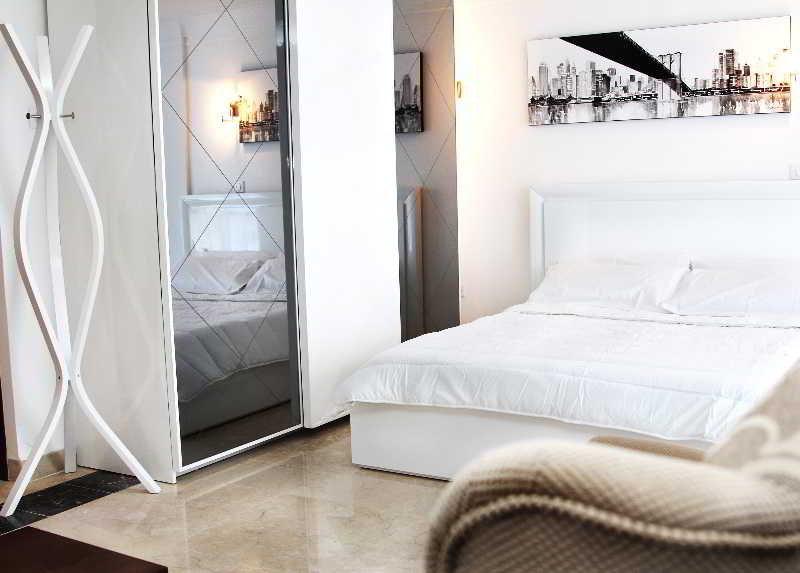 בומרדס Medina Hotel מראה חיצוני תמונה